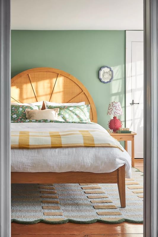 Hand-Tufted Wool Area Rug with Scalloped Edges, Cozy and Soft Accent Rug - Image 4