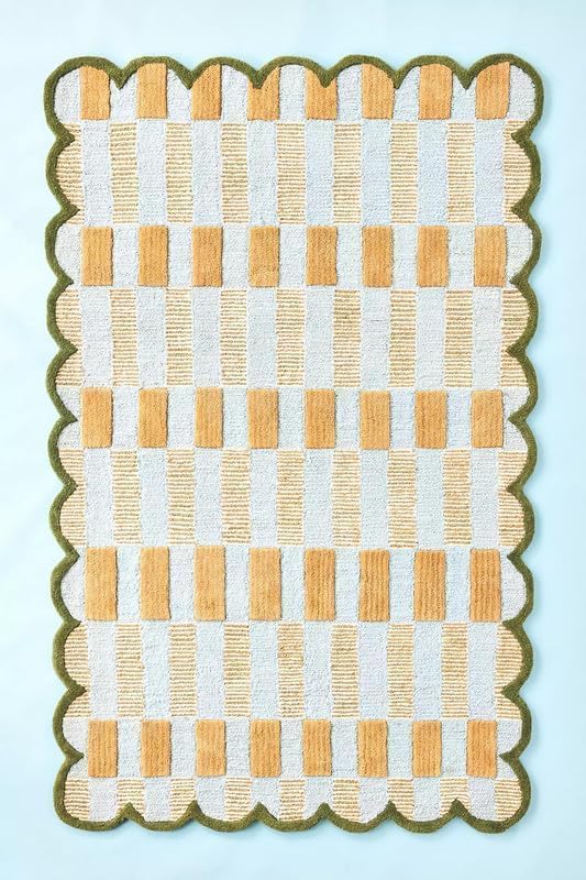 Handmade Scalloped Wool Area Rug by Unknown