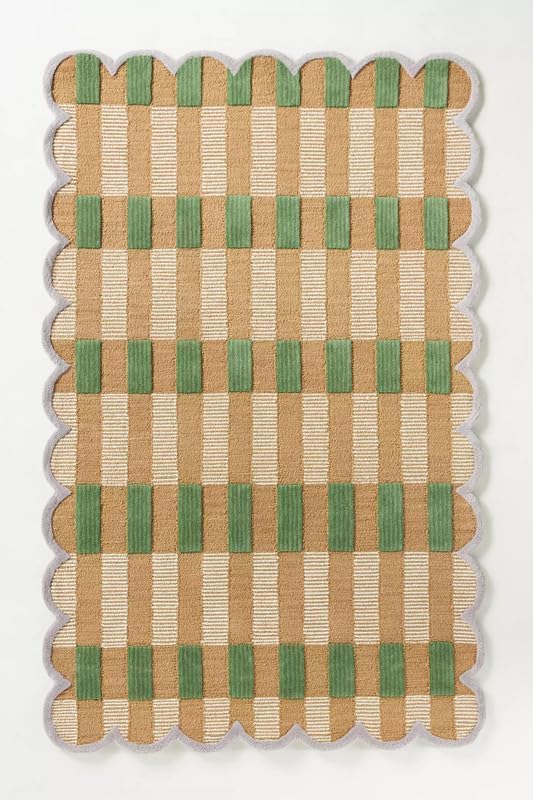 Handmade Scalloped Wool Area Rug by Unknown