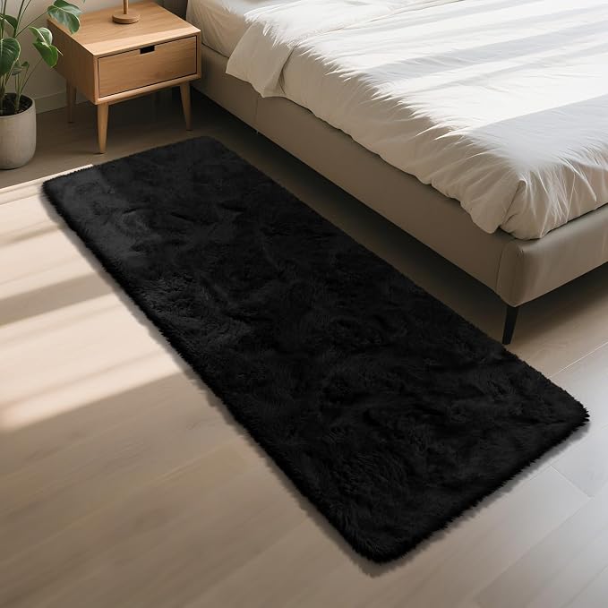Soft Runner Rugs for Bedroom, Bedside Rug for Living Room Bedroom Kids Room by Yongyangjuxi