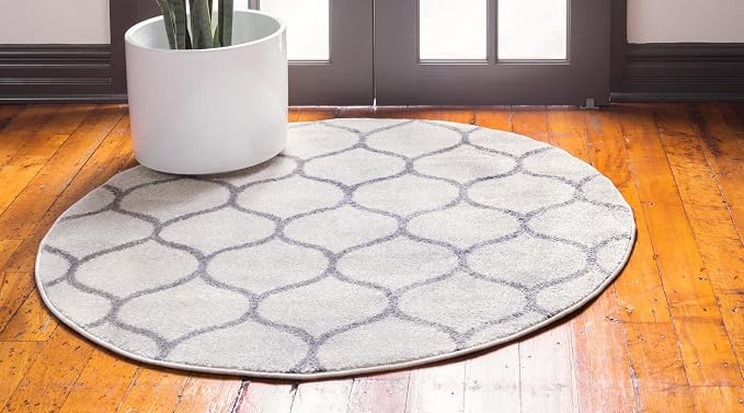 Rugs.com Lattice Frieze Collection Rug – 8' Round Ivory Medium Rug Perfect - Image 3