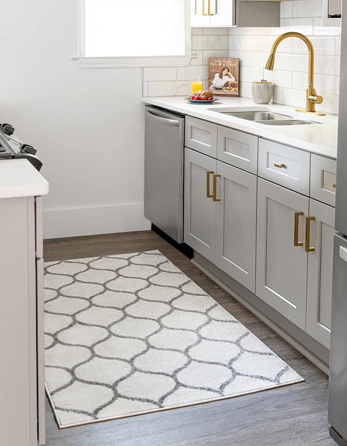 Rugs.com Lattice Frieze Collection Rug – 7' x 10' Ivory Medium Rug Perfect - Image 3