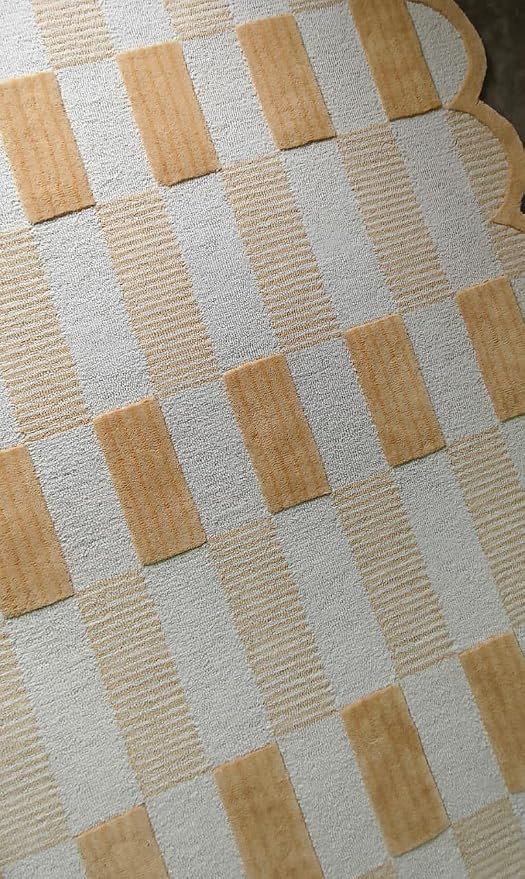 Woven Area 8x10 ft – Soft Textured Checkered Pattern - Image 3