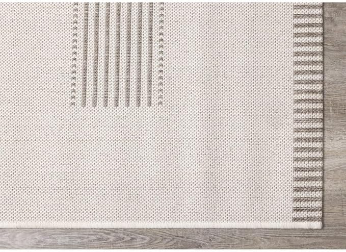 6x9 Rug with Modern Striped Pattern, Stylish Neutral Area Rug in Beige and Cream - Image 6