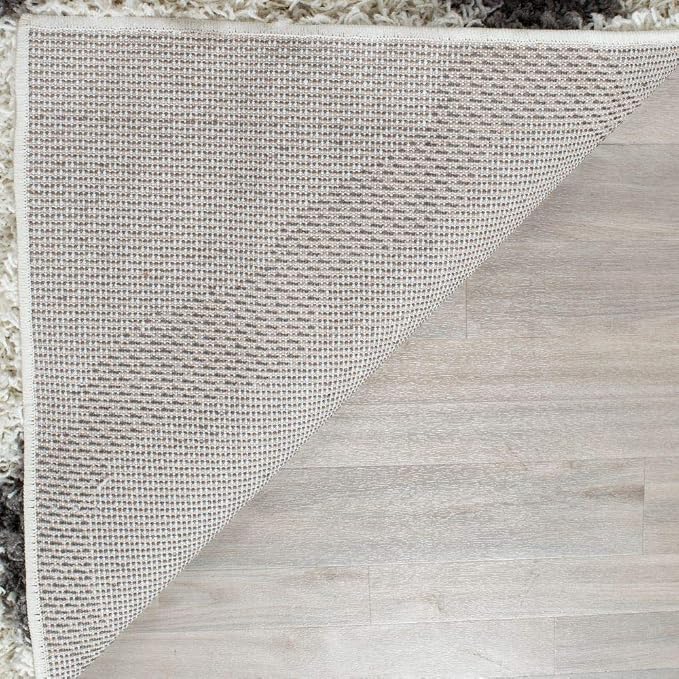 SAFAVIEH Dallas Shag Collection Area Rug - Image 5