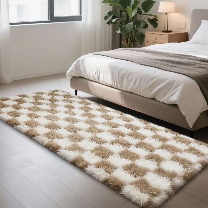Checkered Rug for Bedroom, 3x5 Beige and White Area Rugs, Classic Checkered - Image 3