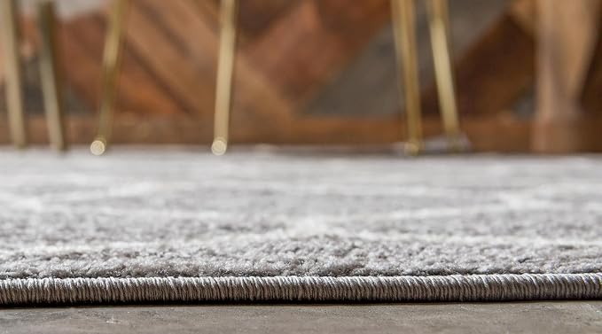 Rugs.com Lattice Frieze Collection Rug – 5' Octagon Light Gray Medium Rug - Image 4