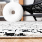 SAFAVIEH Tulum Collection Runner Rug - Image 5