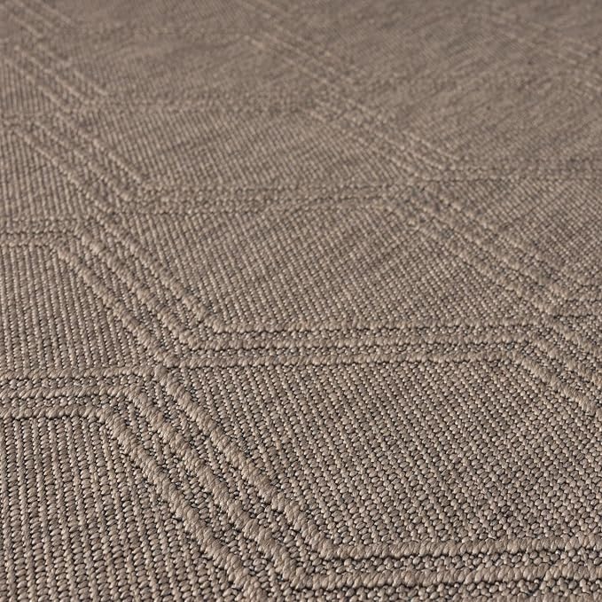 LUXE WEAVERS Modern Farmhouse Brown 8x10 Washable Area Rug, Anti-Slip Diamond - Image 4
