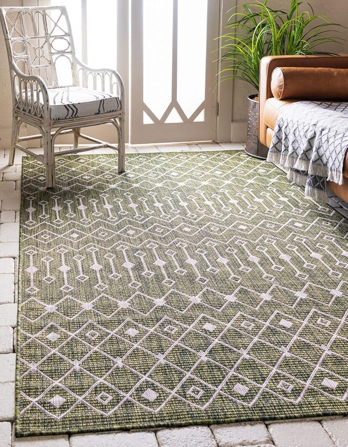 Unique Loom Outdoor Trellis Collection Area Rug by UniqueLoom