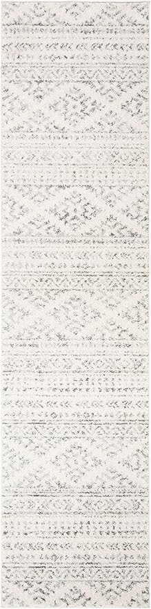 SAFAVIEH Tulum Collection Runner Rug by SAFAVIEH