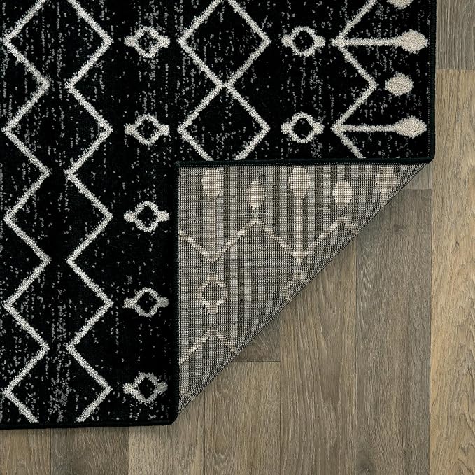 Rugshop Boho Black and White Tribal Area Rug – Geometric Diamond and Stripe - Image 5