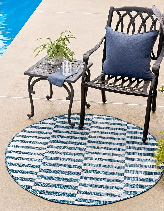 Unique Loom Outdoor Striped Collection Area Rug by UniqueLoom