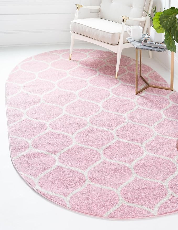 Rugs.com Lattice Frieze Collection Rug – 8' x 10' Oval Light Pink Medium Rug by Rugscom