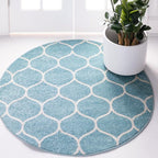 Rugs.com Lattice Frieze Collection Rug – 4' Round Light Blue Medium Rug Perfect by Rugscom