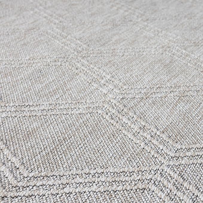 LUXE WEAVERS Modern Farmhouse Beige 5x7 Washable Area Rug, Anti-Slip Diamond - Image 4