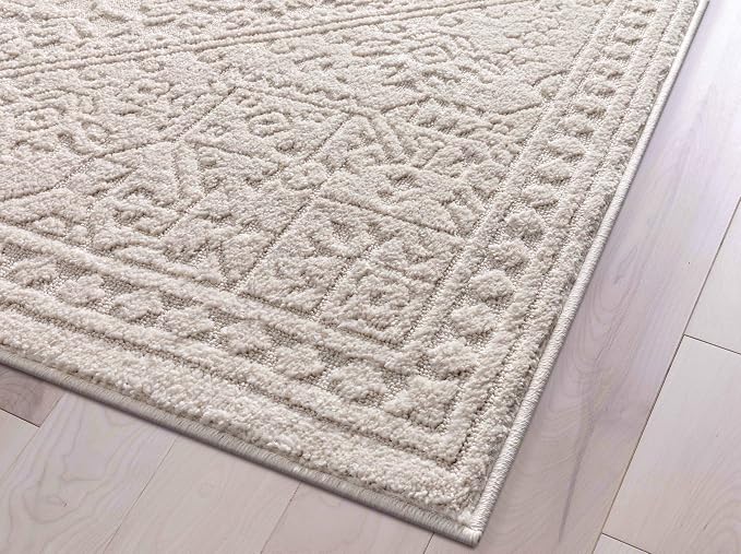 Well Woven Harlow Collection Cloud Medallion Ivory - Image 3