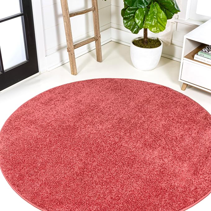 JONATHAN Y Haze Solid Low-Pile Red 6' Round Indoor Area Rug, Minimalist by JONATHANY