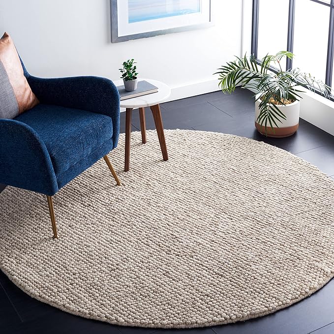 SAFAVIEH Natura Collection Area Rug by SAFAVIEH