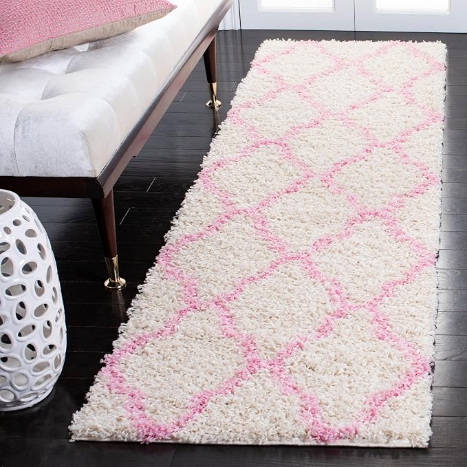 SAFAVIEH Dallas Shag Collection Runner Rug by SAFAVIEH