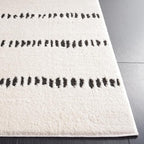 SAFAVIEH Melody Collection Area Rug - Image 2
