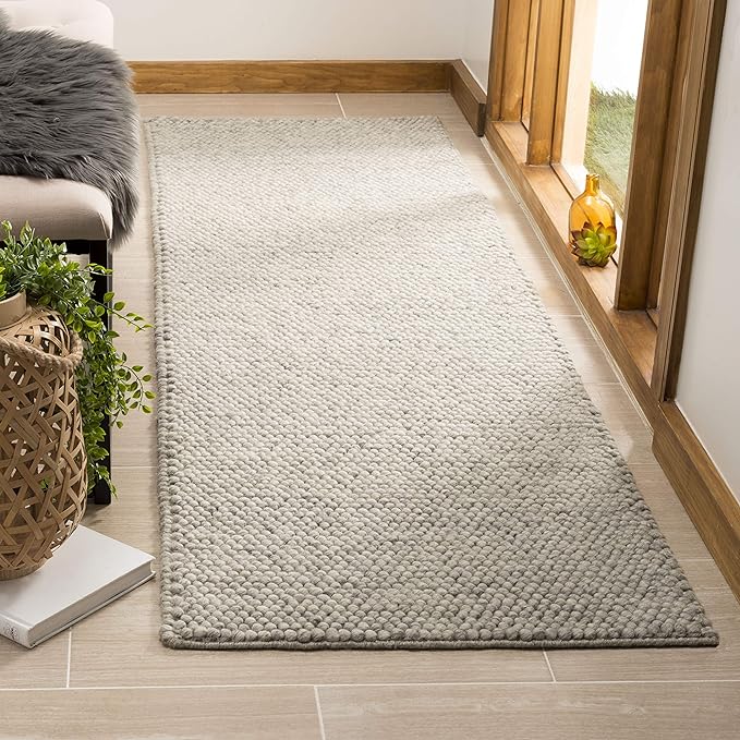 SAFAVIEH Natura Collection Runner Rug by SAFAVIEH