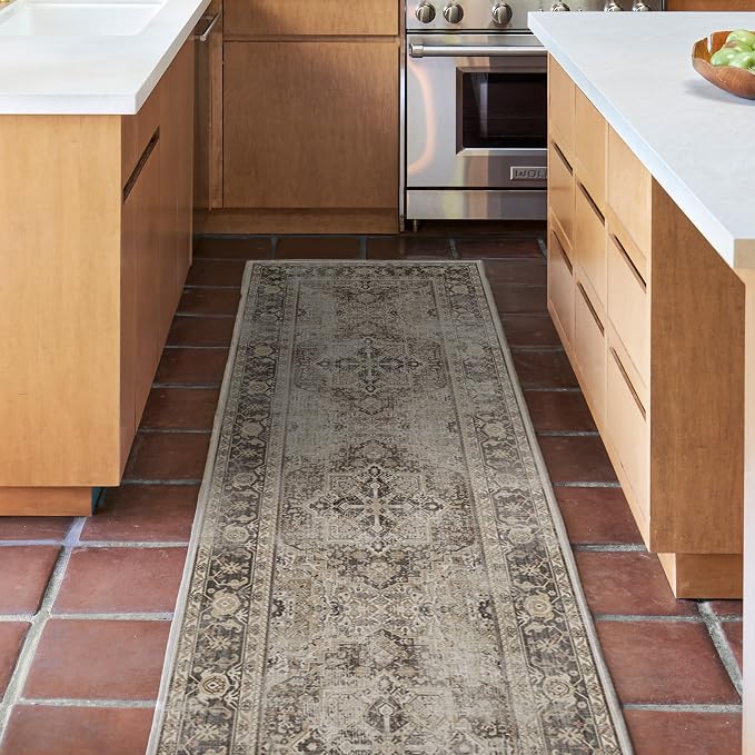 RUGGABLE Washable Vintage Area Rug – Kamran Hazel 10x14, Stain-Resistant - Image 9
