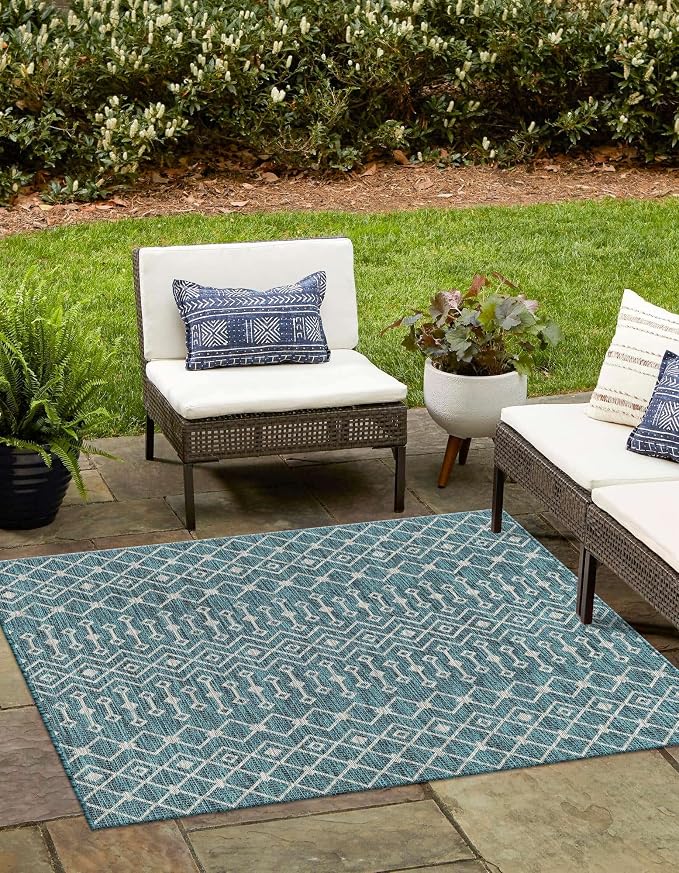 Unique Loom Outdoor Trellis Collection Area Rug by UniqueLoom