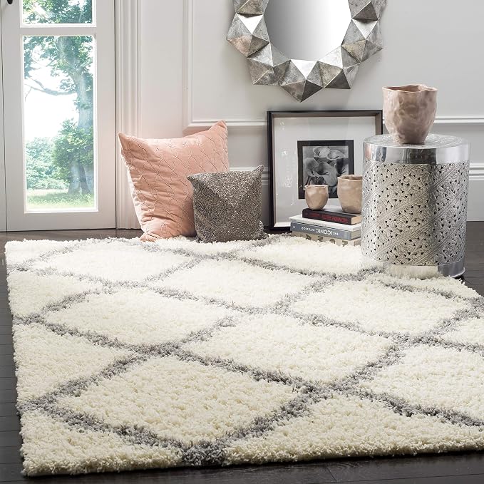 SAFAVIEH Dallas Shag Collection Accent Rug - Image 4