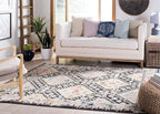 SAFAVIEH Area Rug 8x10 - Image 3