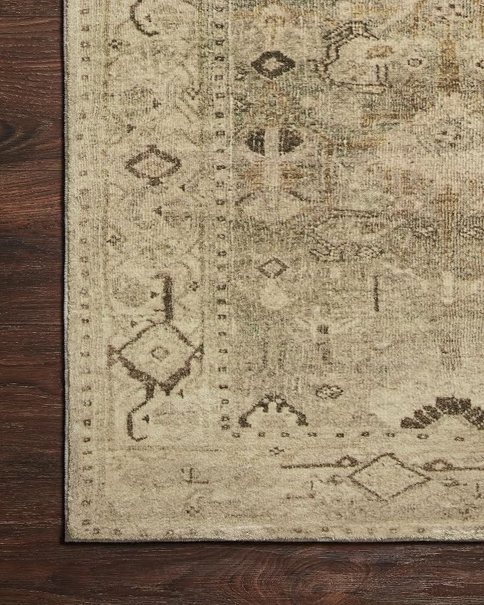 Loloi Margot Collection MAT-04 Antique/Sage 3'-6" x 5'-6" Accent Rug feat. - Image 9