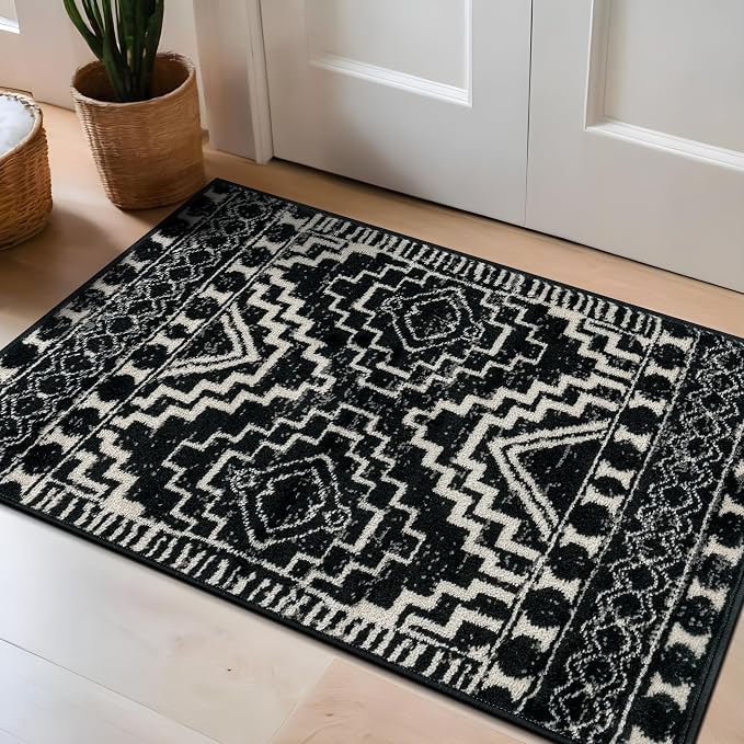 Rugshop Southwestern Black and White Tribal Area Rug – Geometric Diamond - Image 7