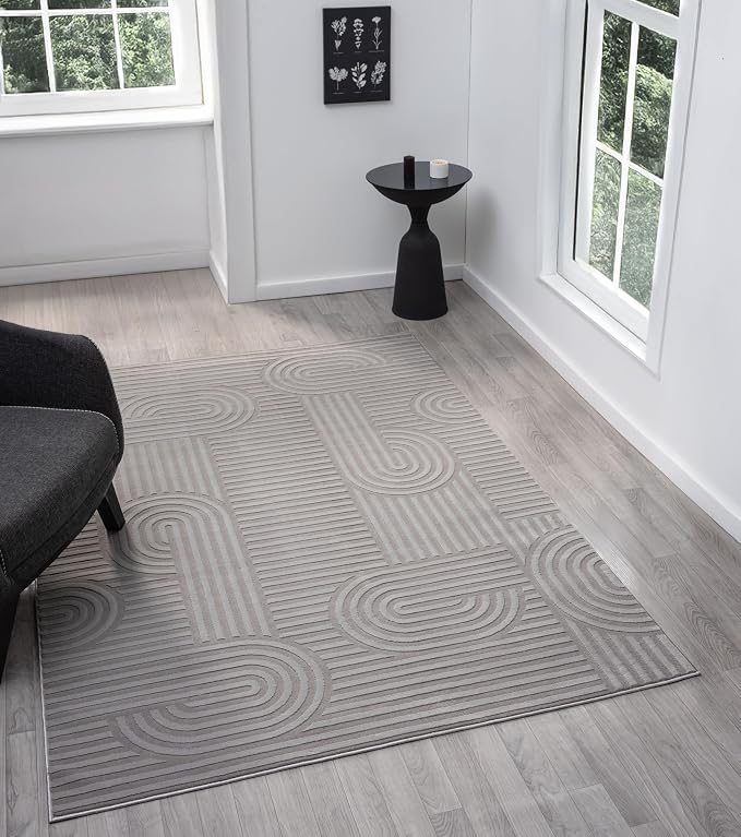 Annabel Modern Geometric Area Rug by RUGGERRUGS