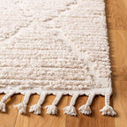 SAFAVIEH Marrakech Collection Area Rug - Image 4