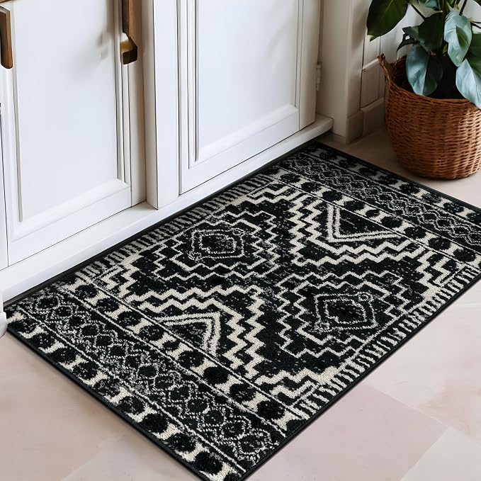 Rugshop Southwestern Black and White Tribal Area Rug – Geometric Diamond - Image 6