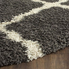 SAFAVIEH Dallas Shag Collection Area Rug - Image 3