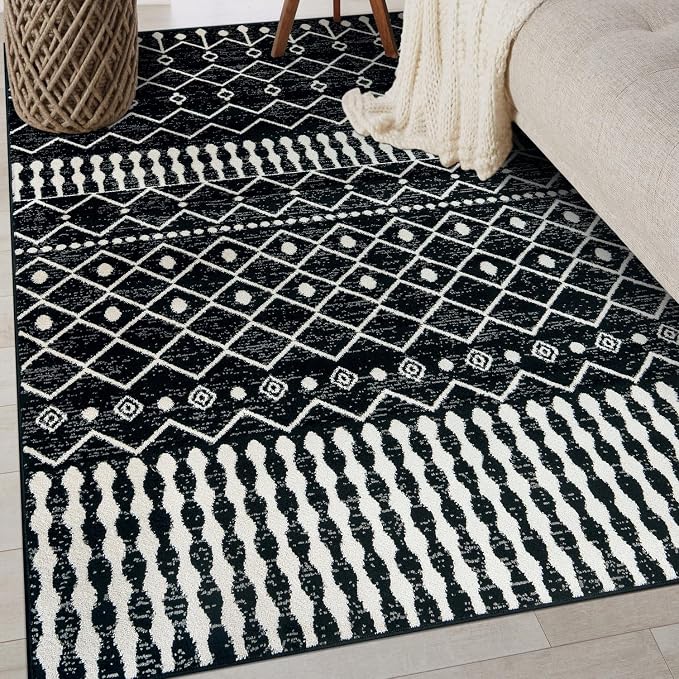 Rugshop Boho Black and White Tribal Area Rug – Geometric Diamond and Stripe by Rugshop