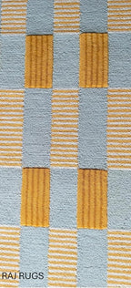 Handmade Scalloped Wool Area Rug - Image 5