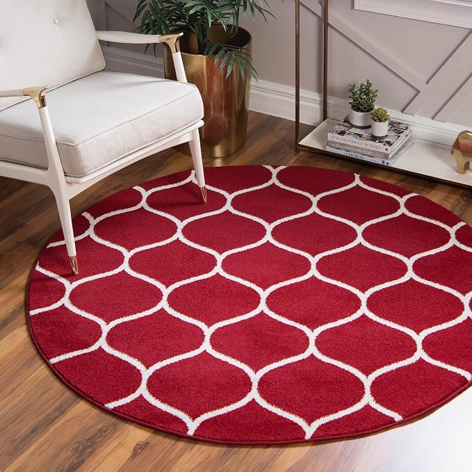 Rugs.com Lattice Frieze Collection Rug – 5' Round Red Medium Rug Perfect by Rugscom