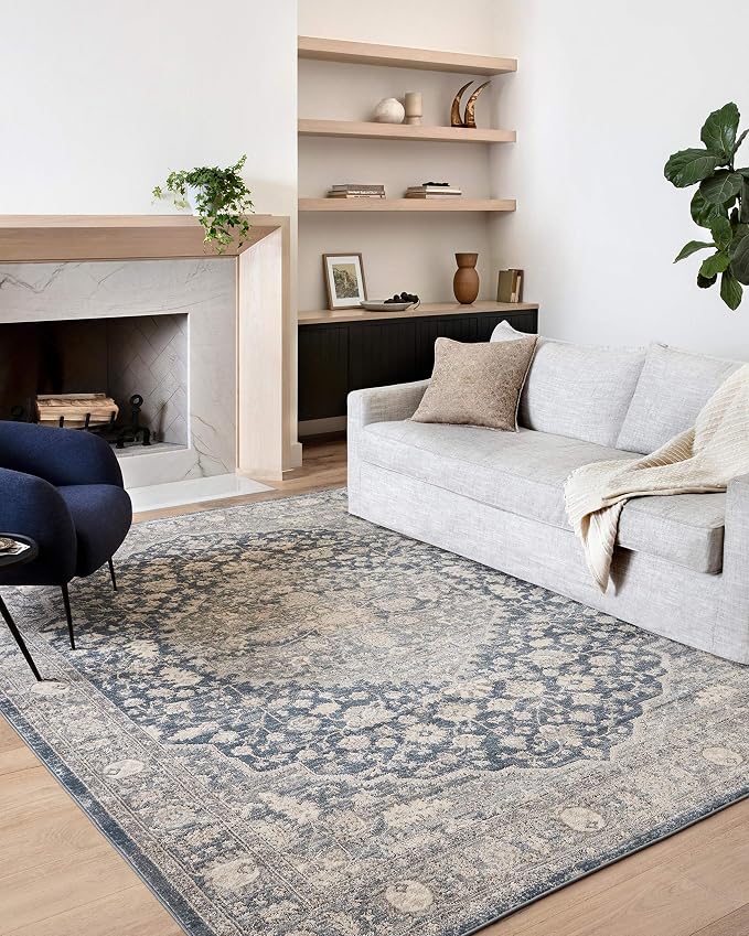 Loloi Teagan Collection TEA-01 Denim/Mist 6'-7" x 9'-2" Area Rug, Soft Neutral - Image 4
