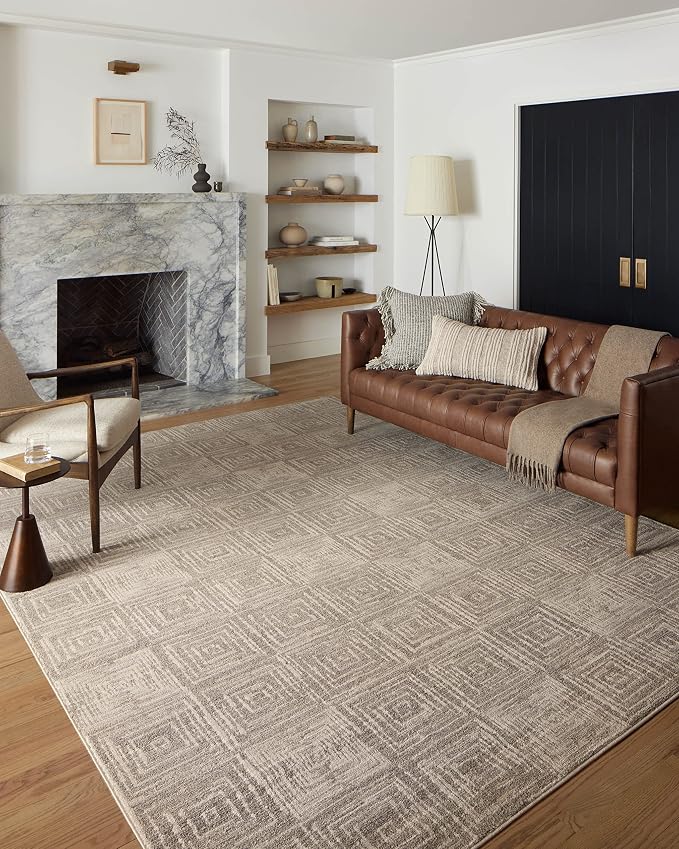 Loloi Darby Collection DAR-05 Beige/Grey 6'-7" x 9'-3" Area Rug by Loloi