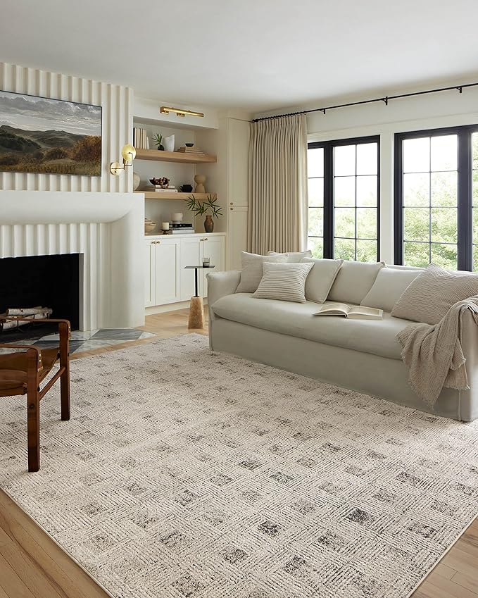 Loloi Kamala Collection KAM-01 Grey/Graphite 4'-0" x 6'-0" Accent Rug by Loloi