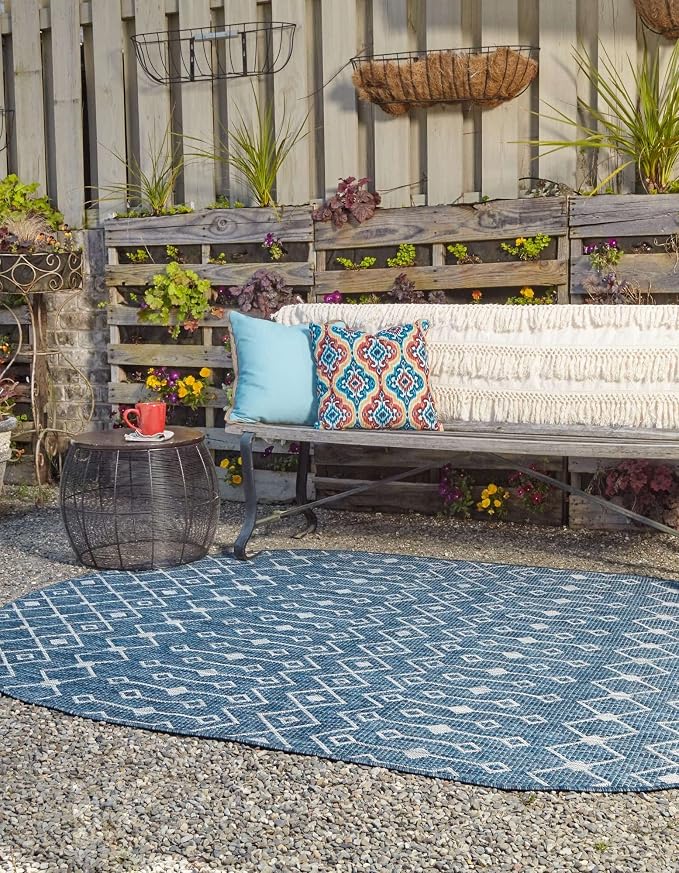 Unique Loom Outdoor Trellis Collection Area Rug - Image 4