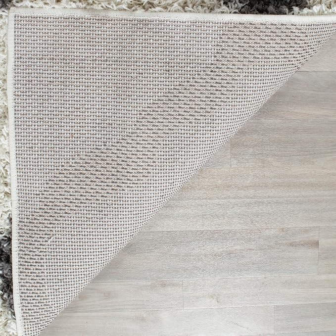 SAFAVIEH Dallas Shag Collection Area Rug - Image 3
