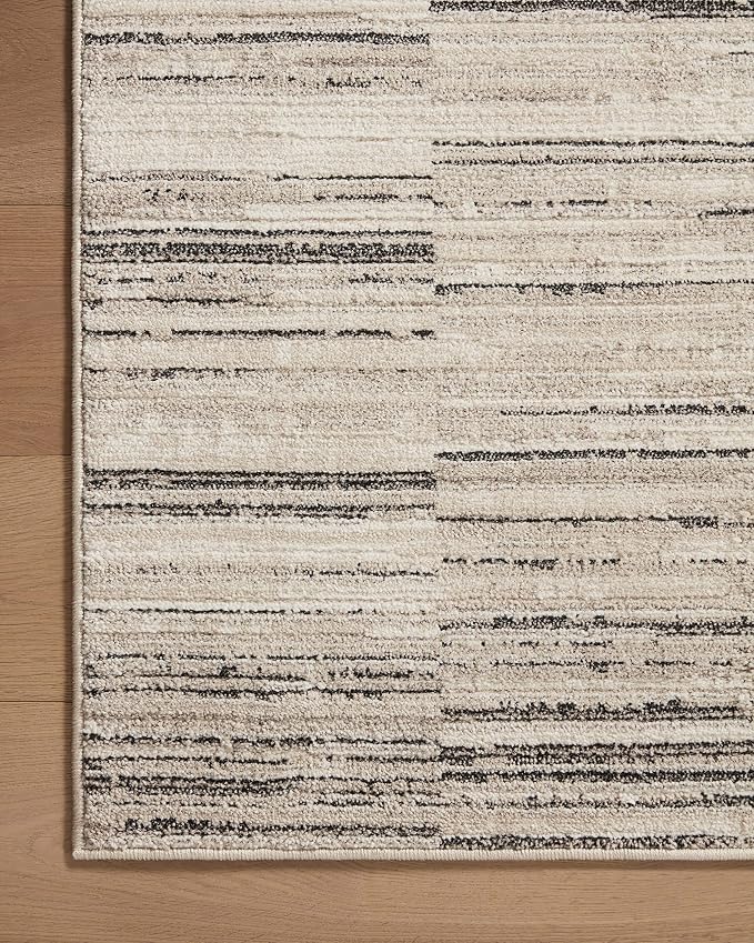 Loloi Darby Collection DAR-01 Charcoal/Sand 4'-0" x 6'-0" Accent Rug - Image 6
