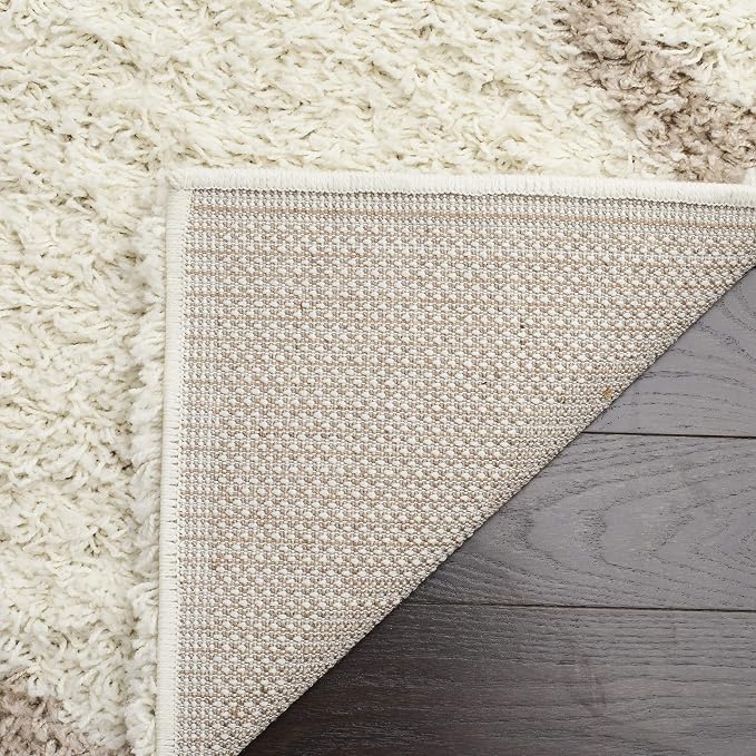SAFAVIEH Dallas Shag Collection Accent Rug - Image 4