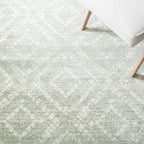 SAFAVIEH Adirondack Collection Area Rug - Image 7