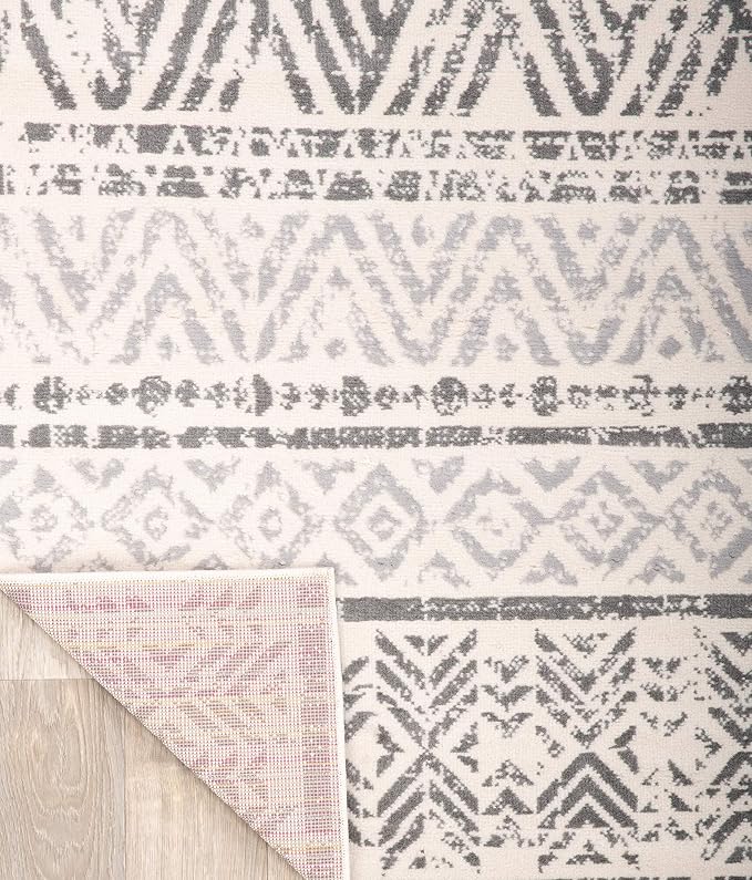 Rugshop Geometric Boho Area Rug – Gray Tribal Pattern - Image 5