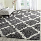 SAFAVIEH Dallas Shag Collection Area Rug by SAFAVIEH