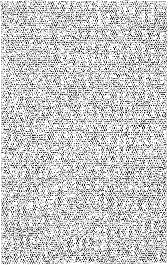 SAFAVIEH Area Rug 6x9 - Image 3
